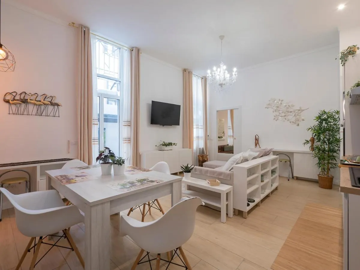 Luxury White Loft Orti 14 Apartment Milan